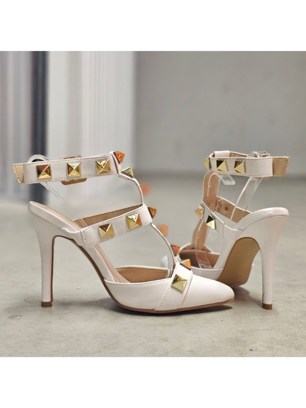 White Studded Pointed-Toe High Heels With Adjustable Buckle Strap & T-Strap Desi - Picture 14 of 15